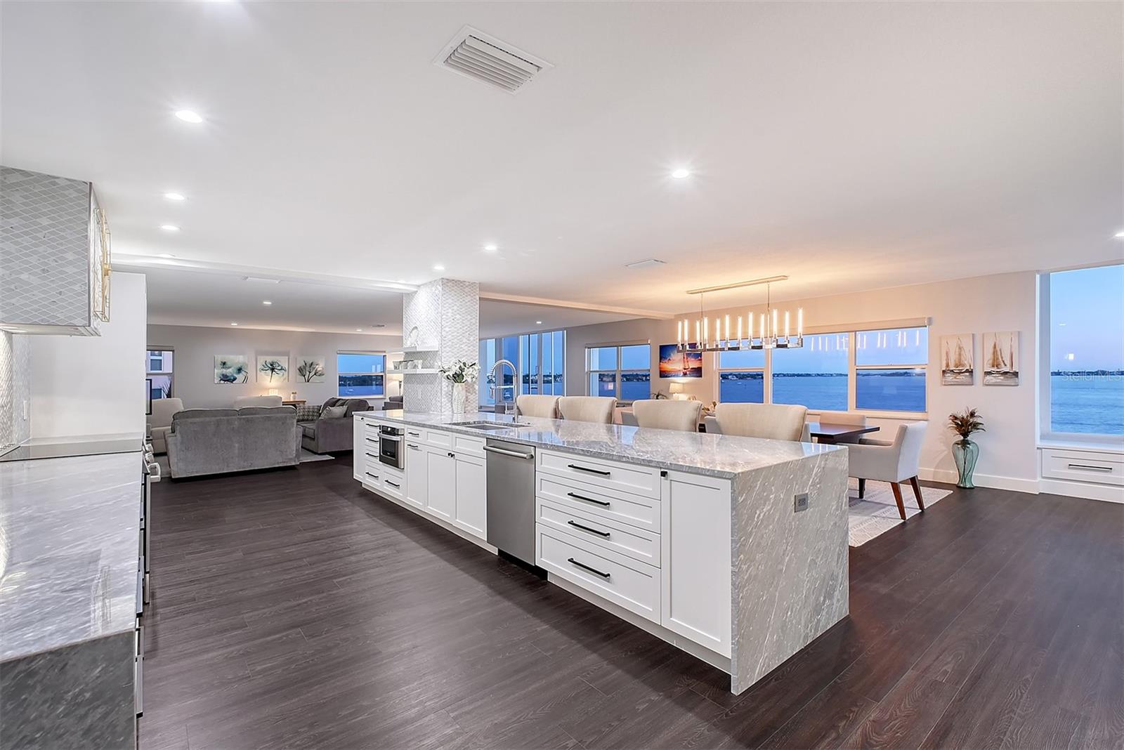 400 GOLDEN GATE PT #51 & 52