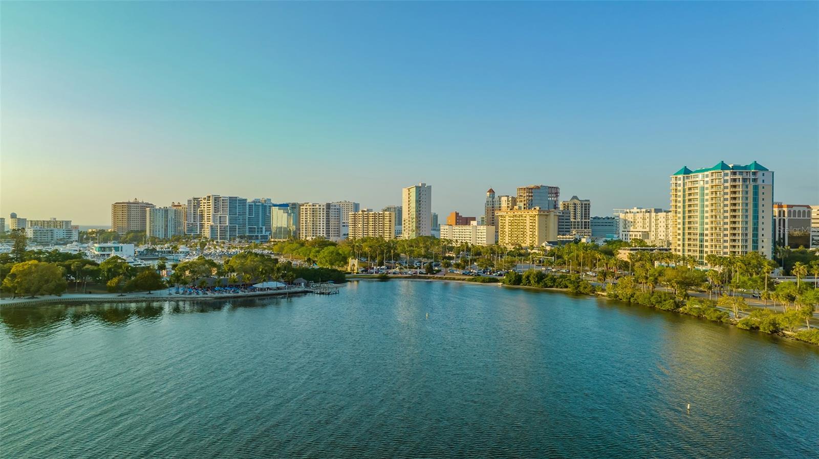 400 GOLDEN GATE PT #51 & 52