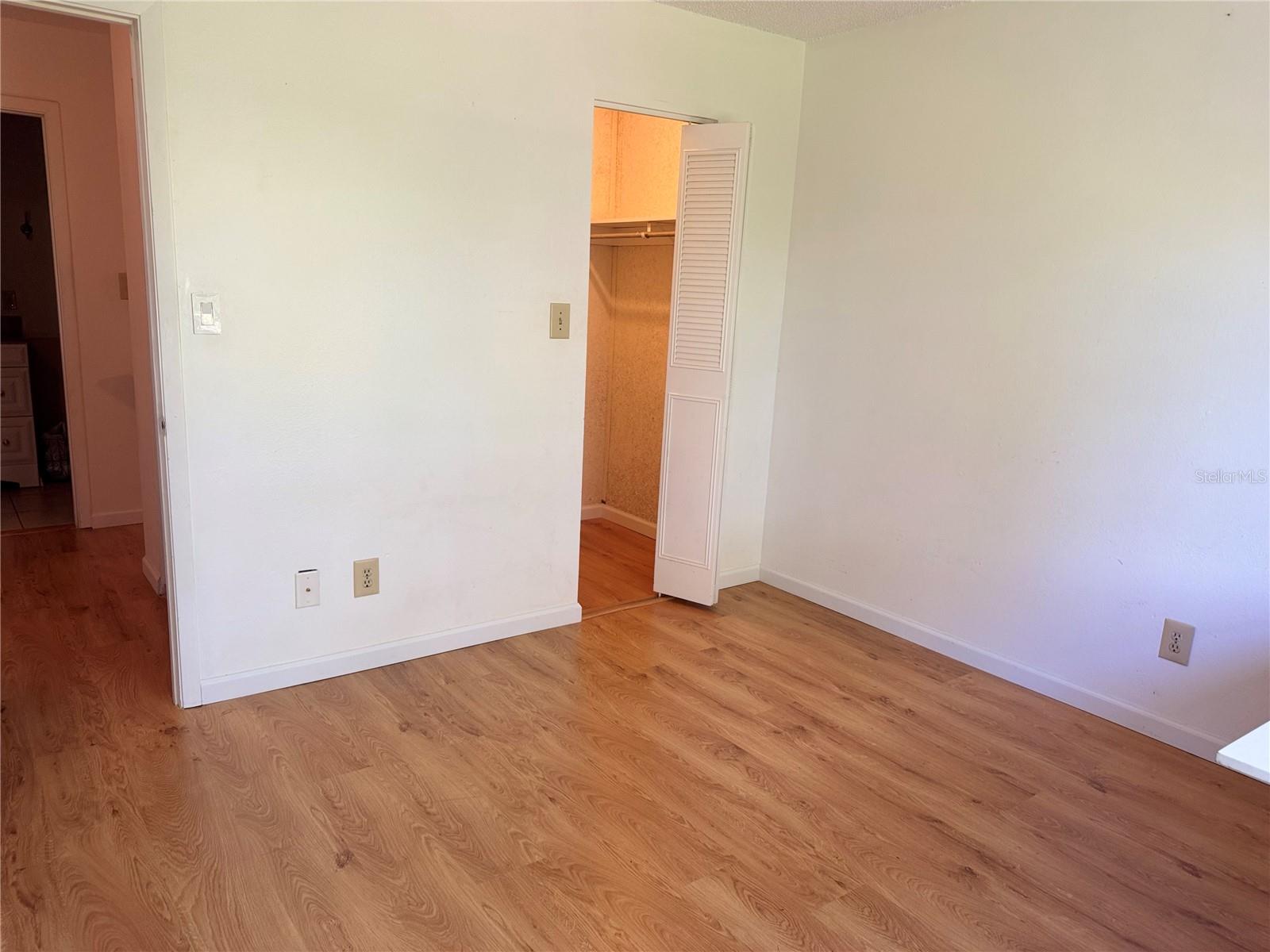 306 BARLOW AVE #77