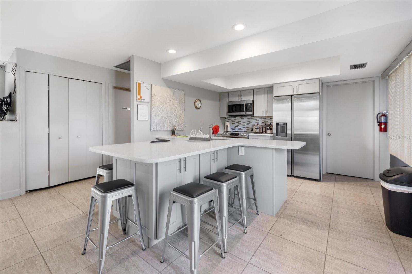 7205 WOOD CREEK DR #16