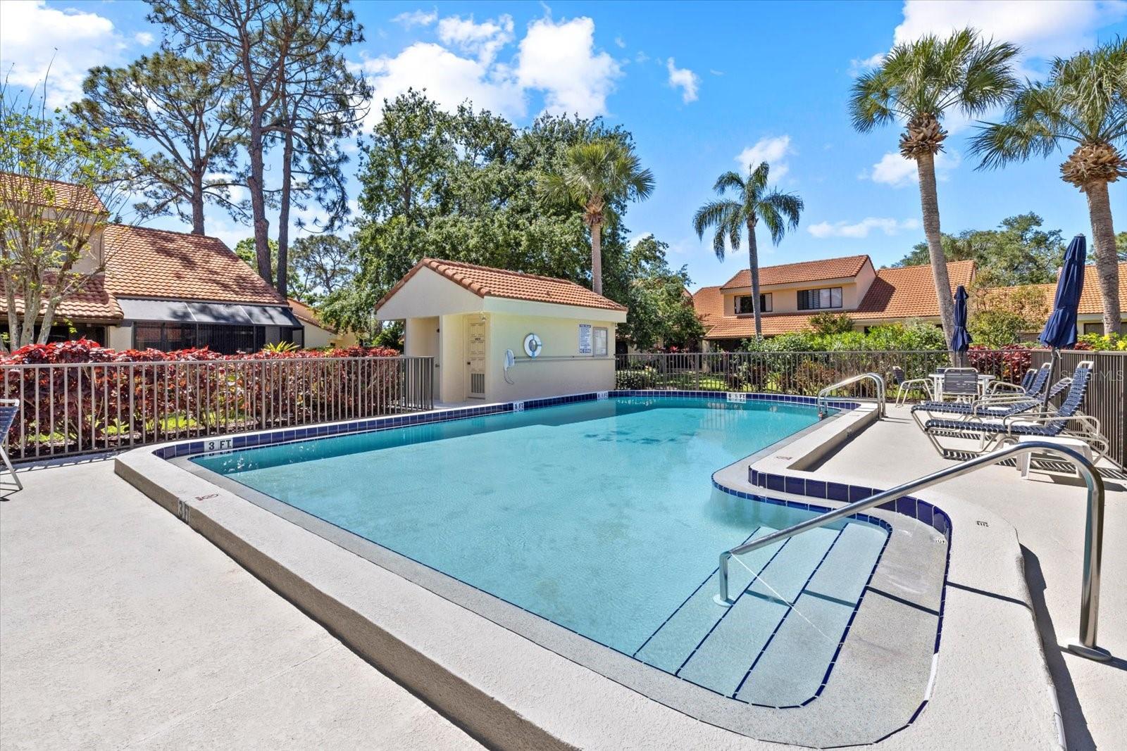 5346 HUNTINGWOOD CT #21