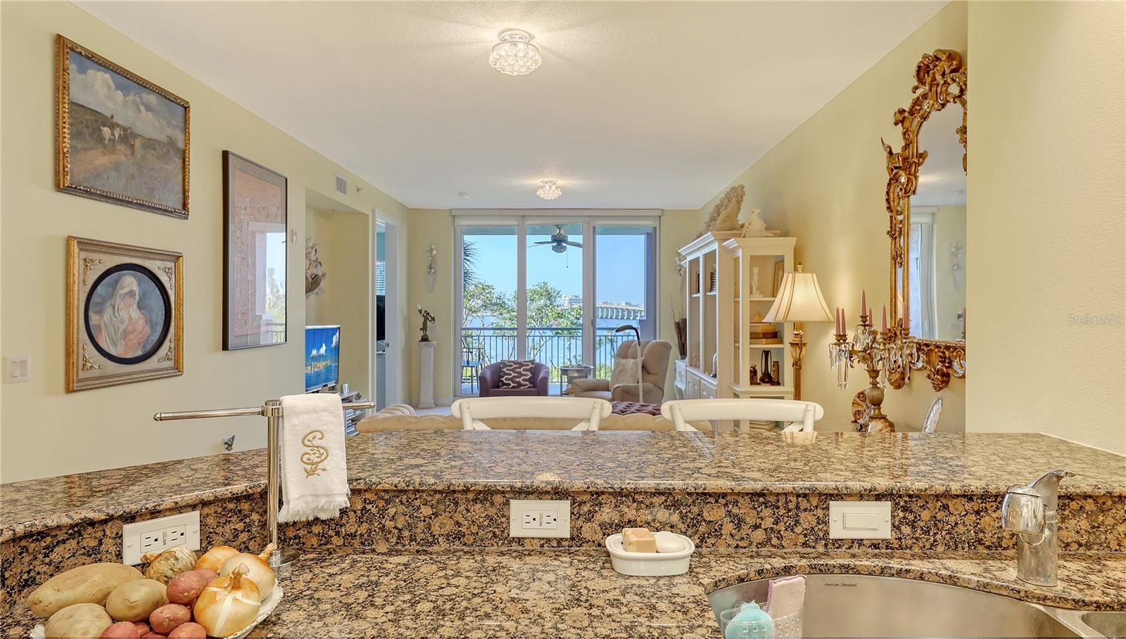 611 RIVIERA DUNES WAY #107