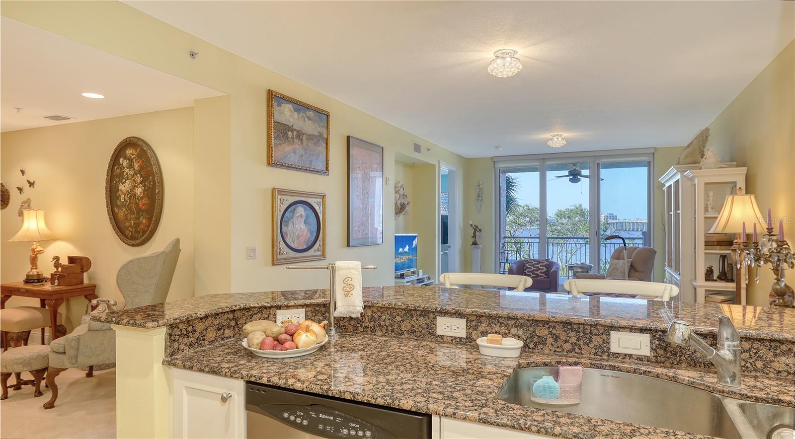 611 RIVIERA DUNES WAY #107