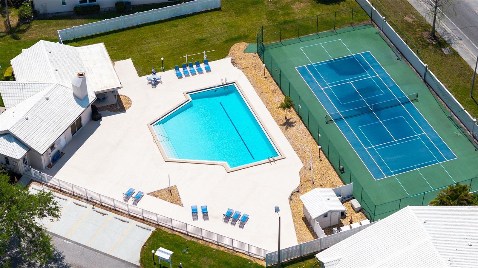 4181 BRITTANY LN #25