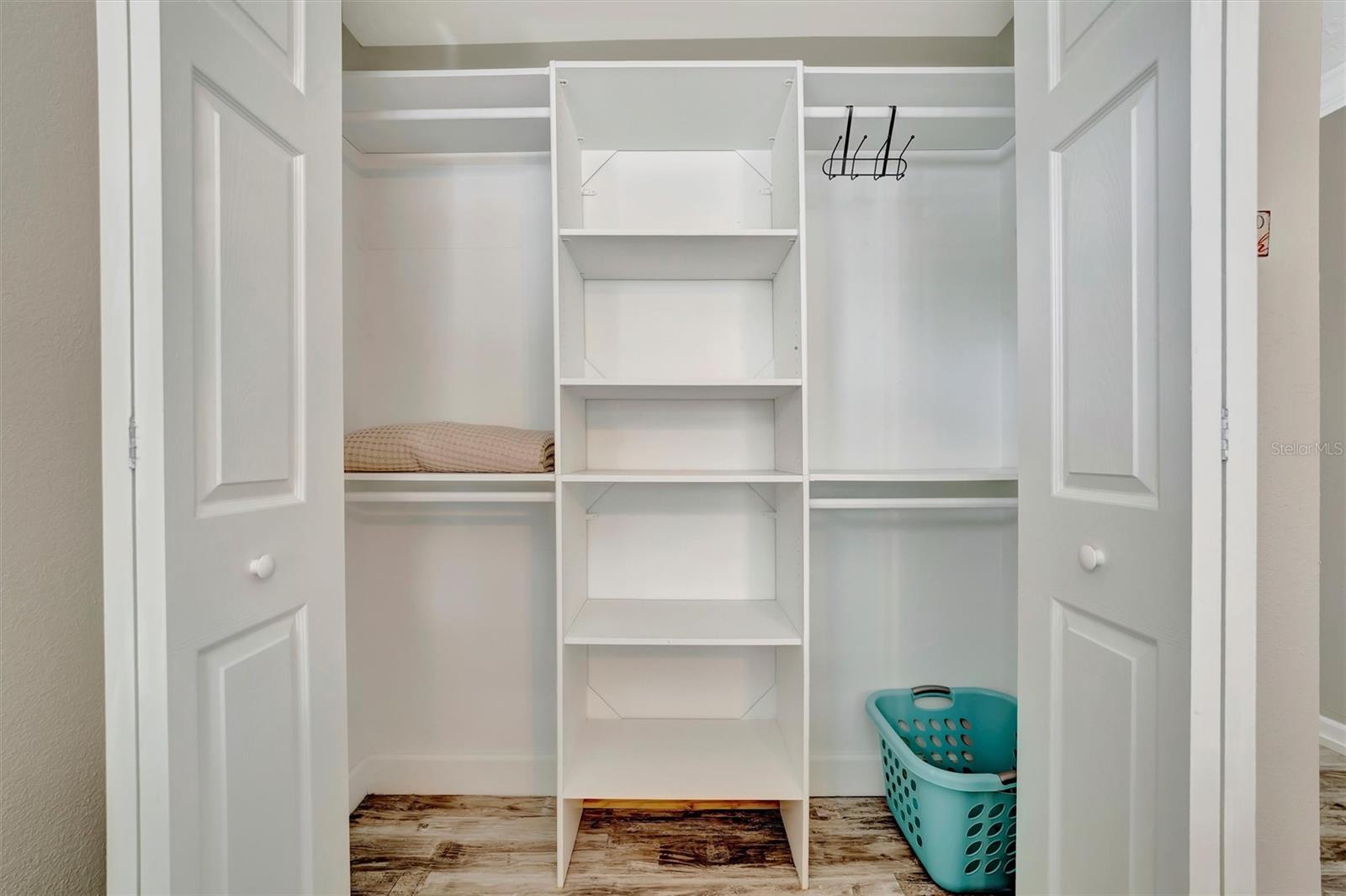 5307 1ST AVENUE DR NW