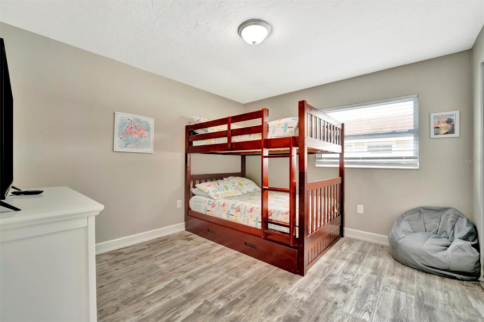 5307 1ST AVENUE DR NW