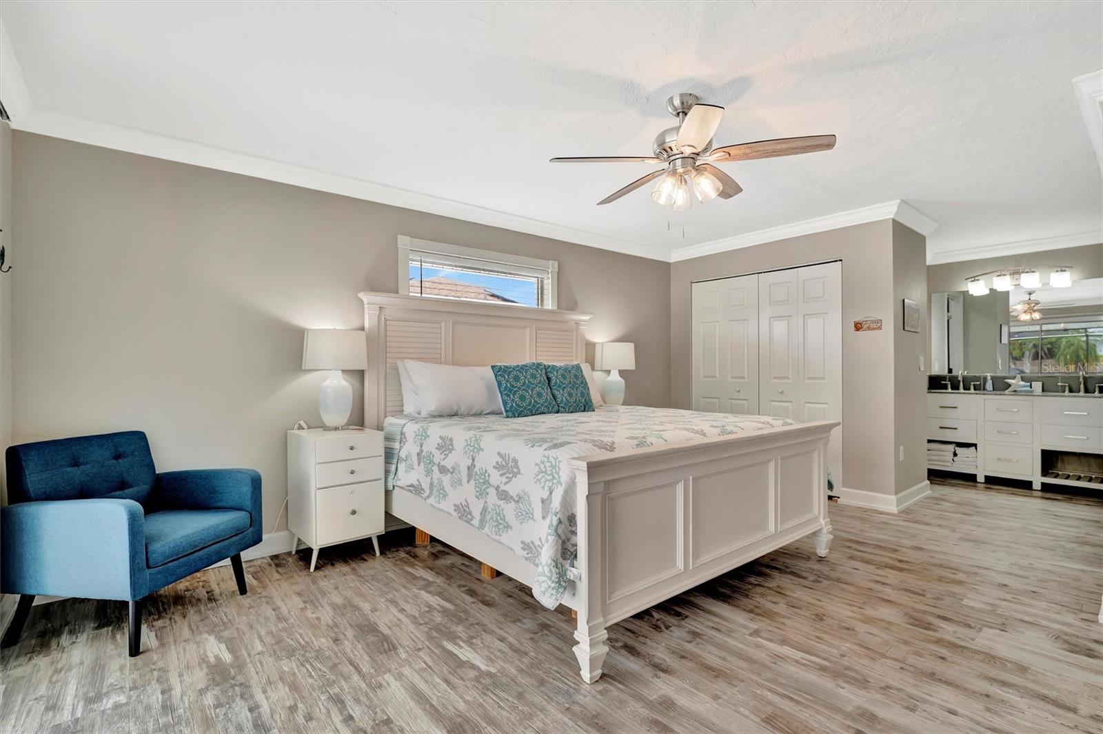 5307 1ST AVENUE DR NW