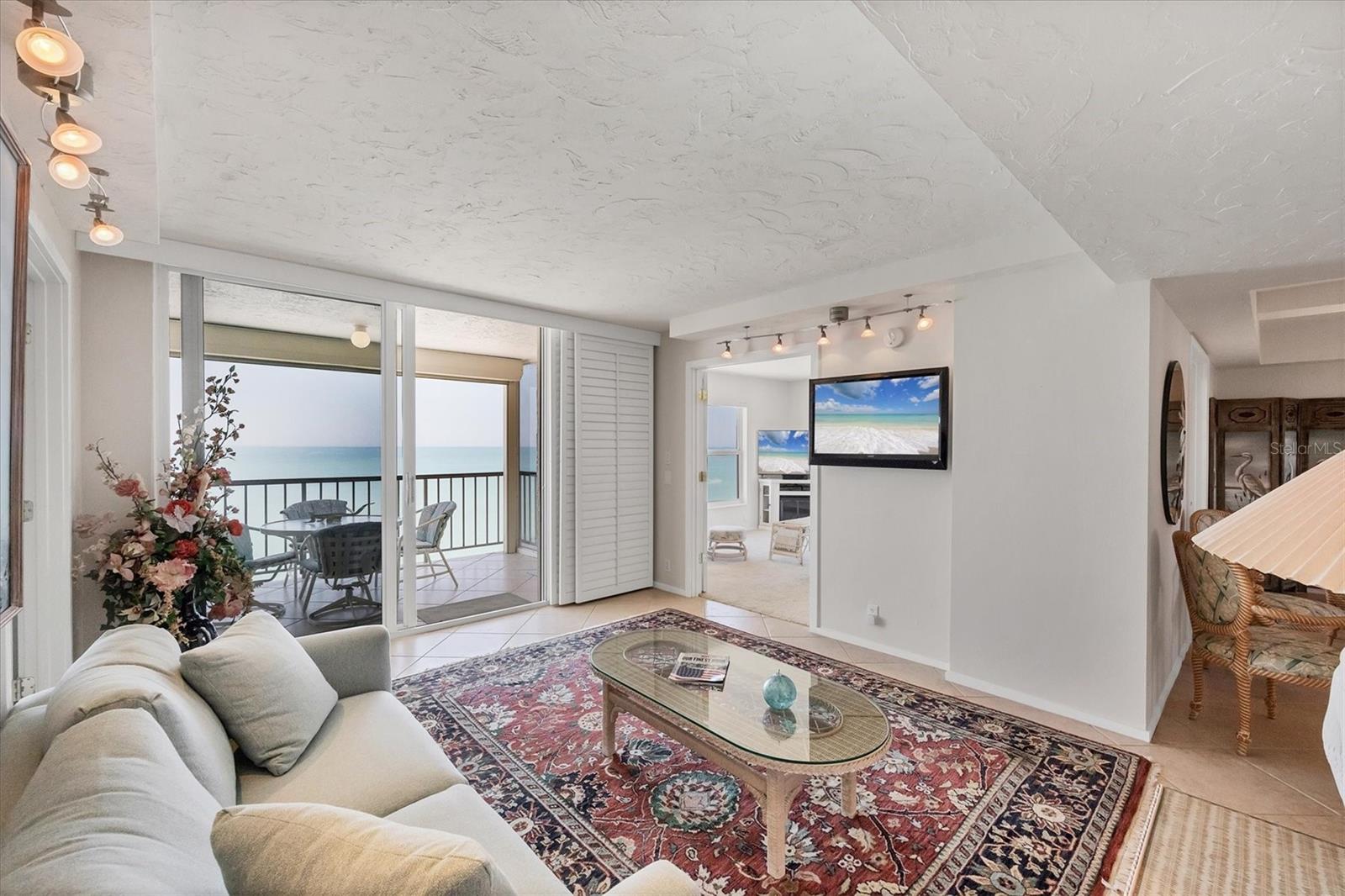 4401 GULF OF MEXICO DR #907