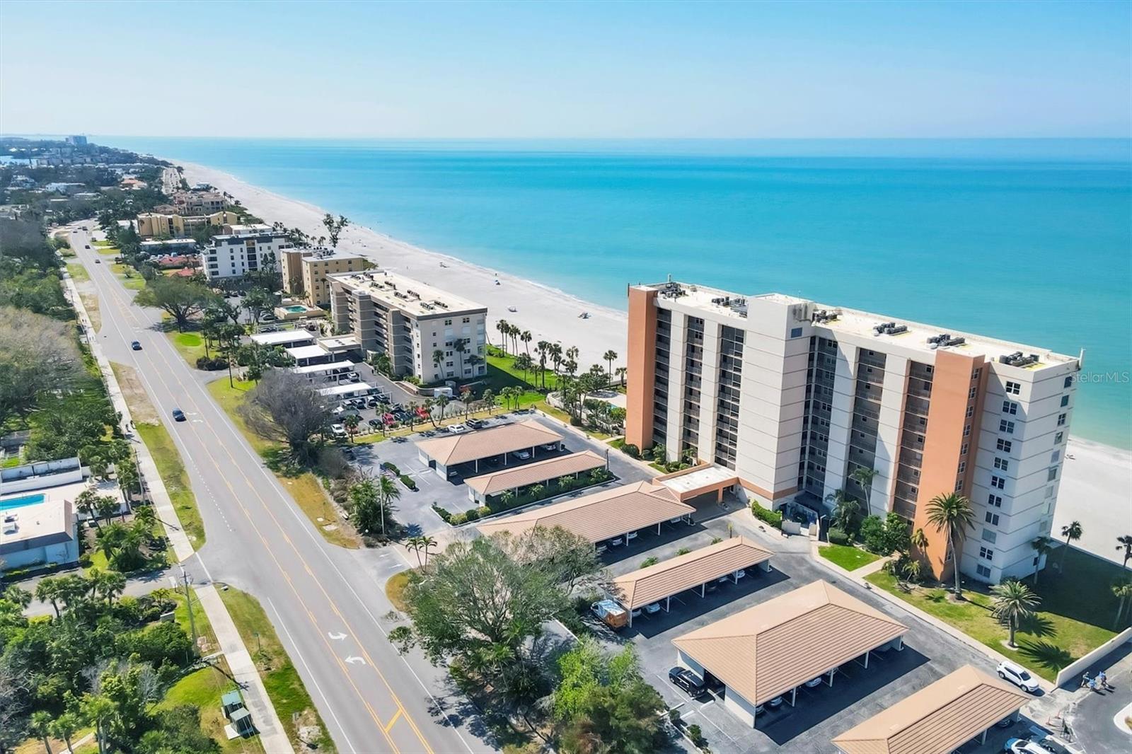 4401 GULF OF MEXICO DR #907