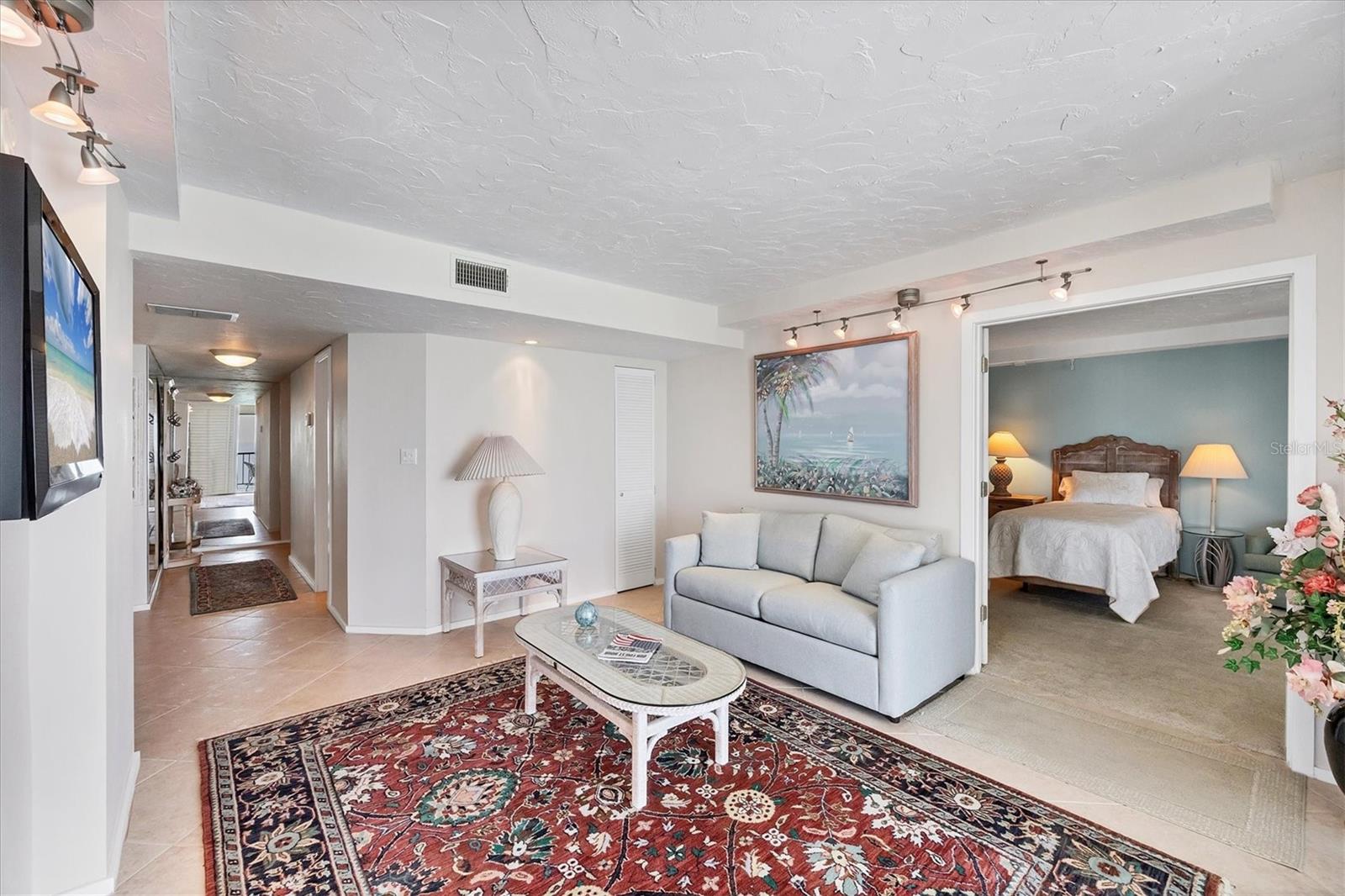 4401 GULF OF MEXICO DR #907