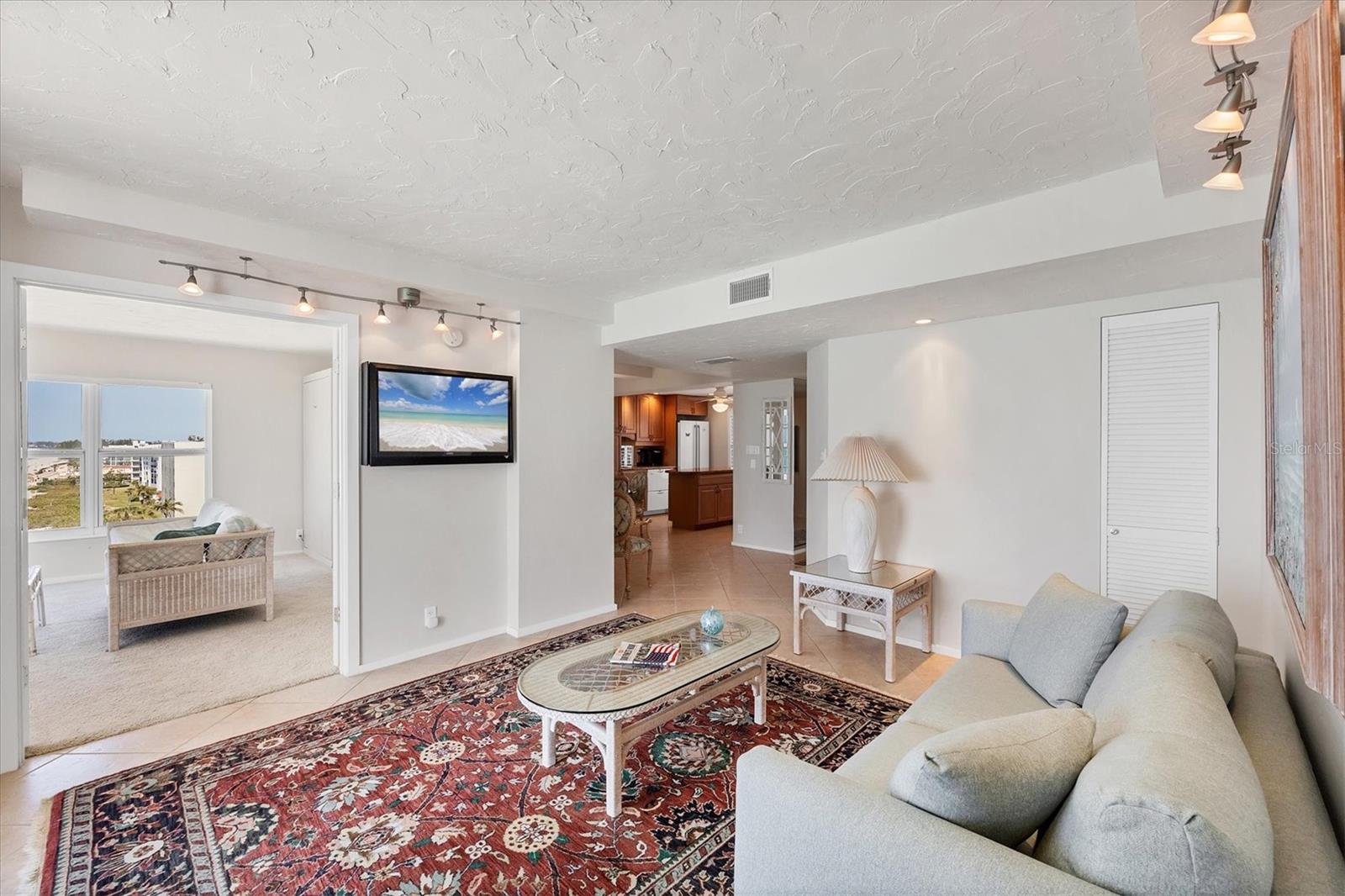 4401 GULF OF MEXICO DR #907