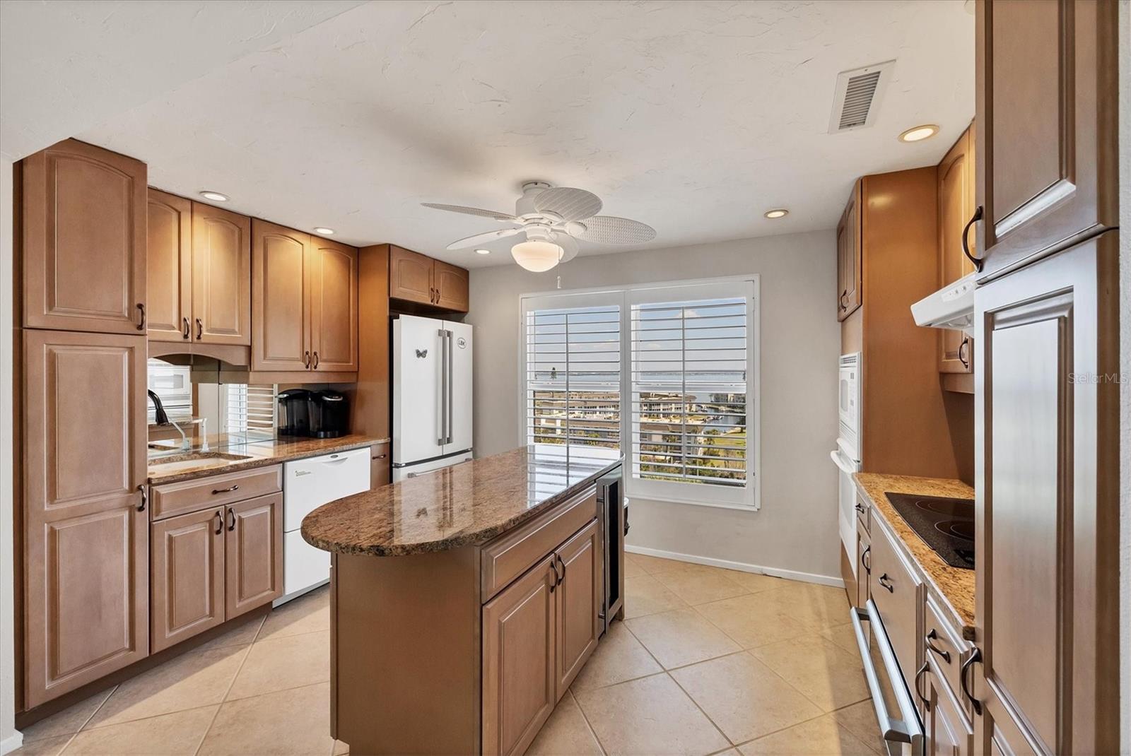 4401 GULF OF MEXICO DR #907