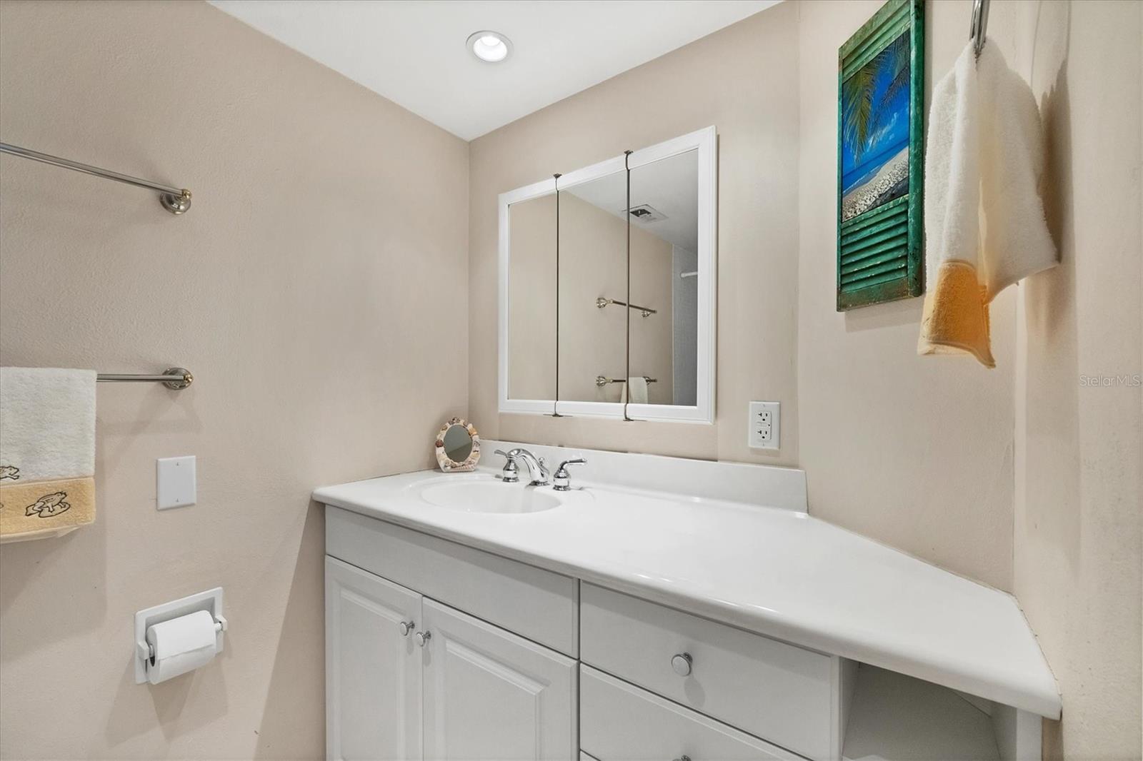 4401 GULF OF MEXICO DR #907