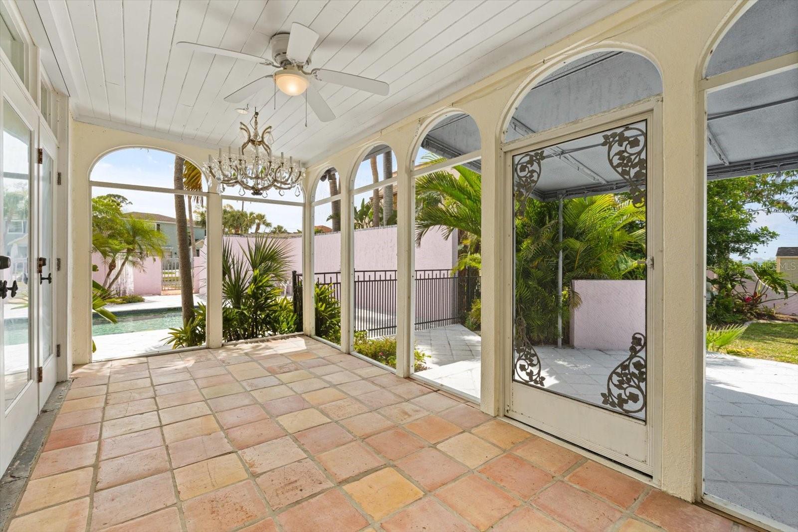 7706 WESTMORELAND DR