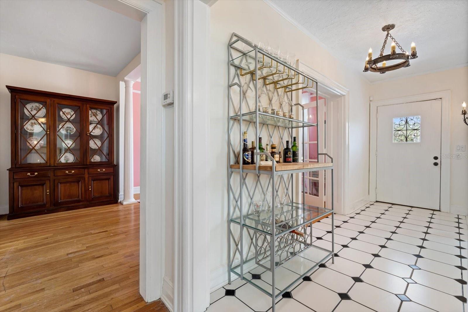 7706 WESTMORELAND DR