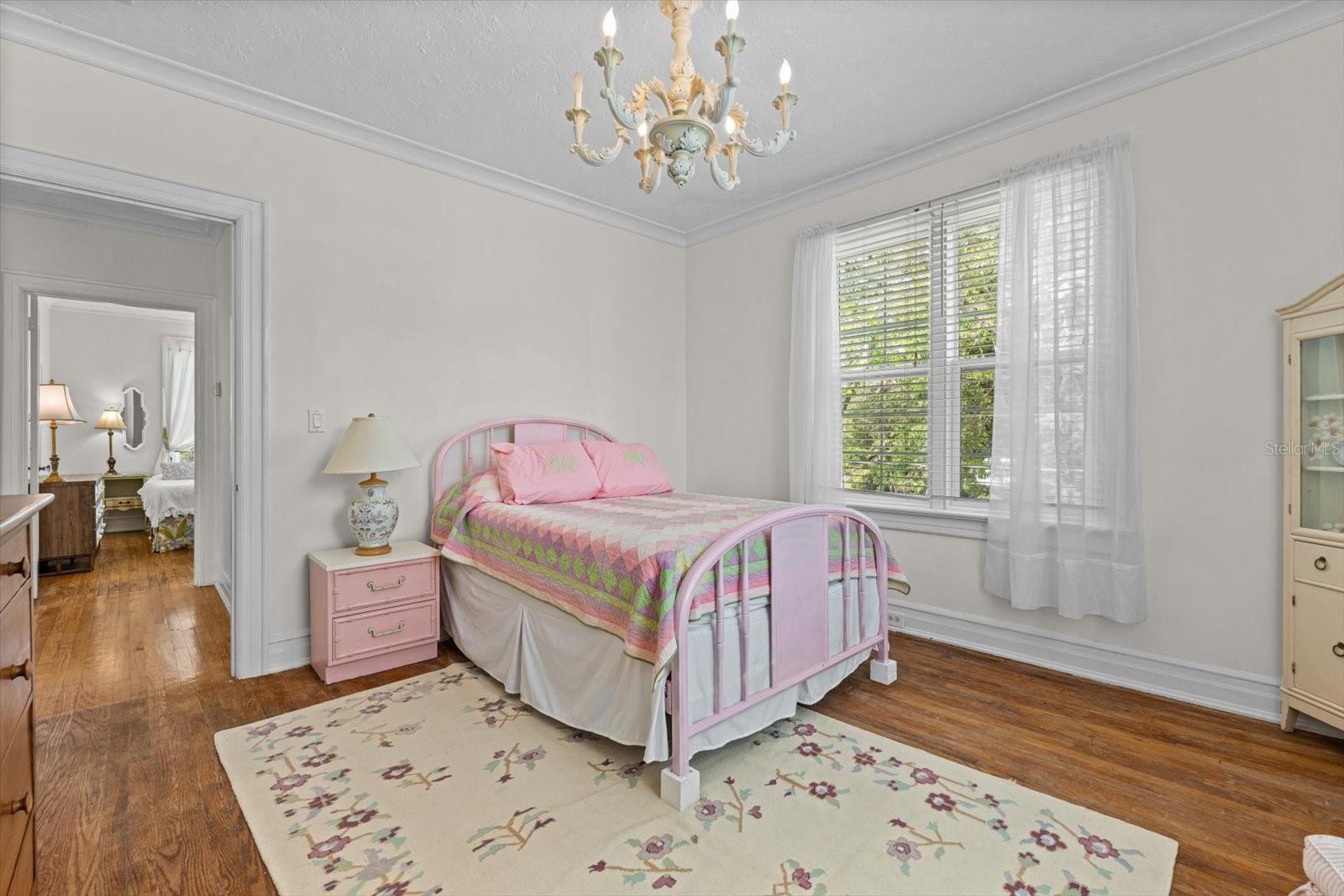 7706 WESTMORELAND DR