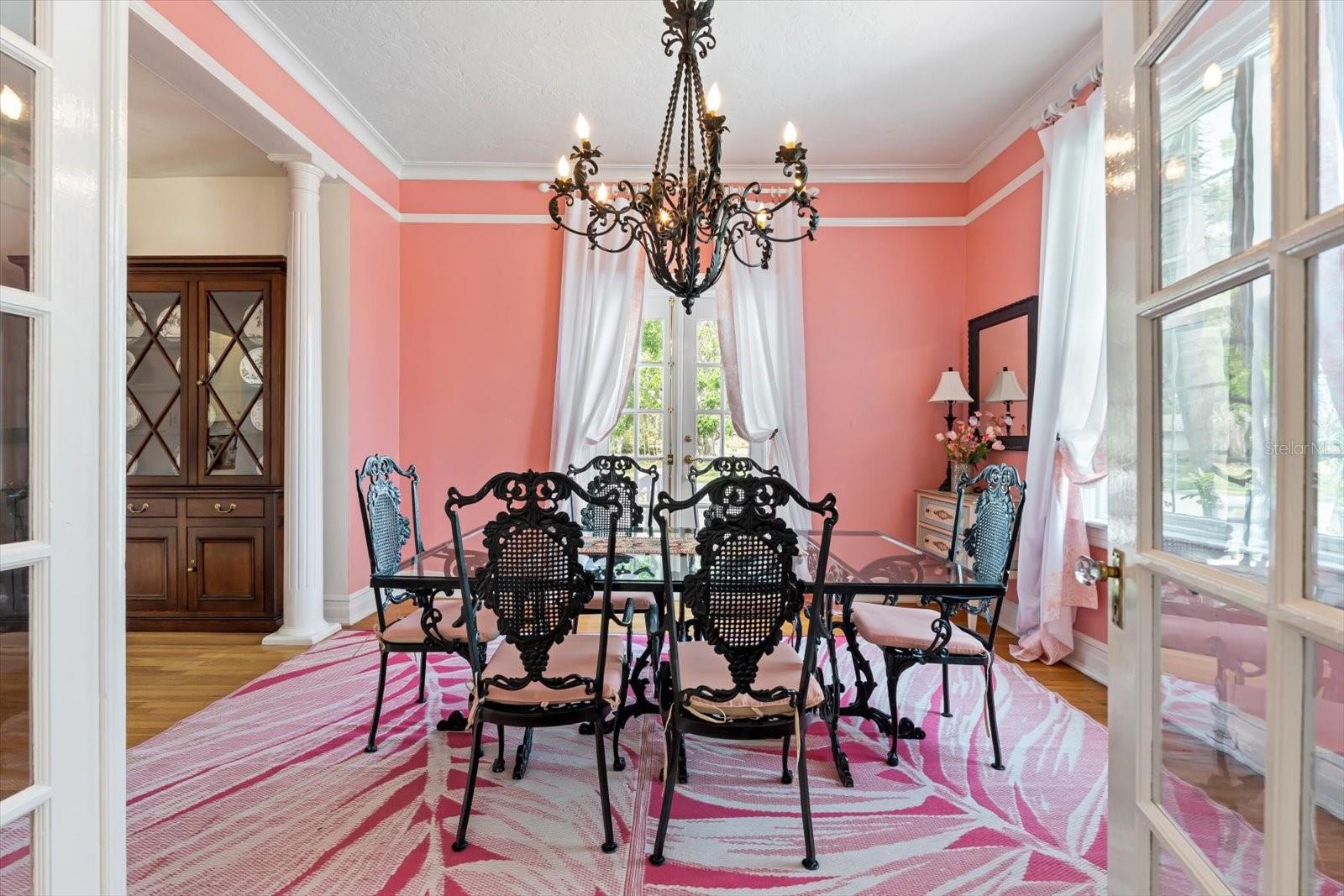 7706 WESTMORELAND DR