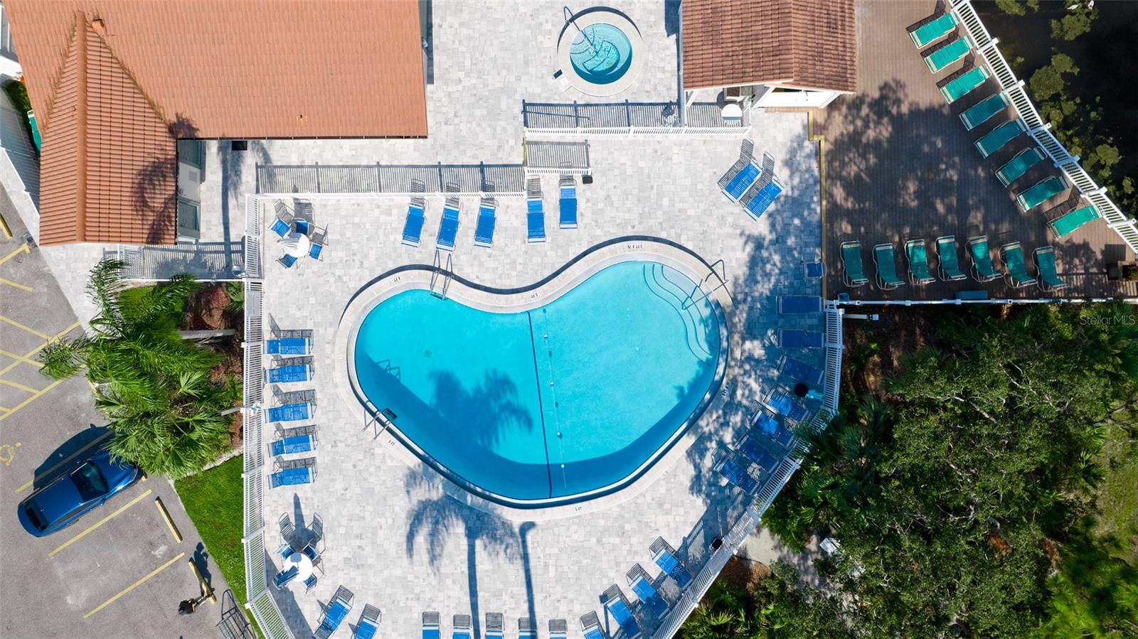 4325 46TH AVE W #202