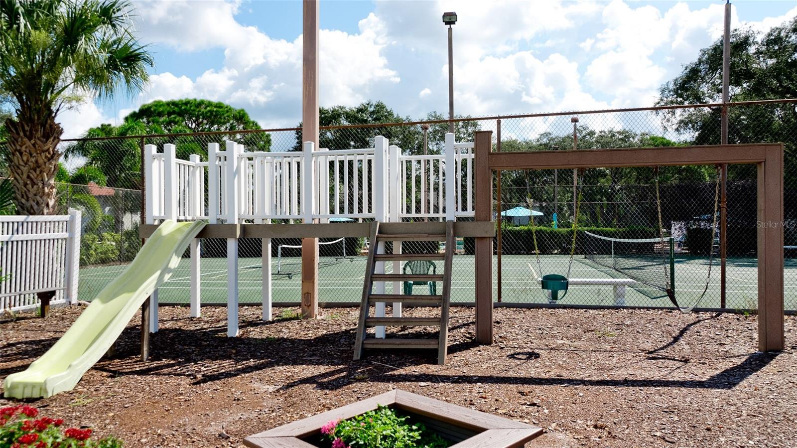 4325 46TH AVE W #202