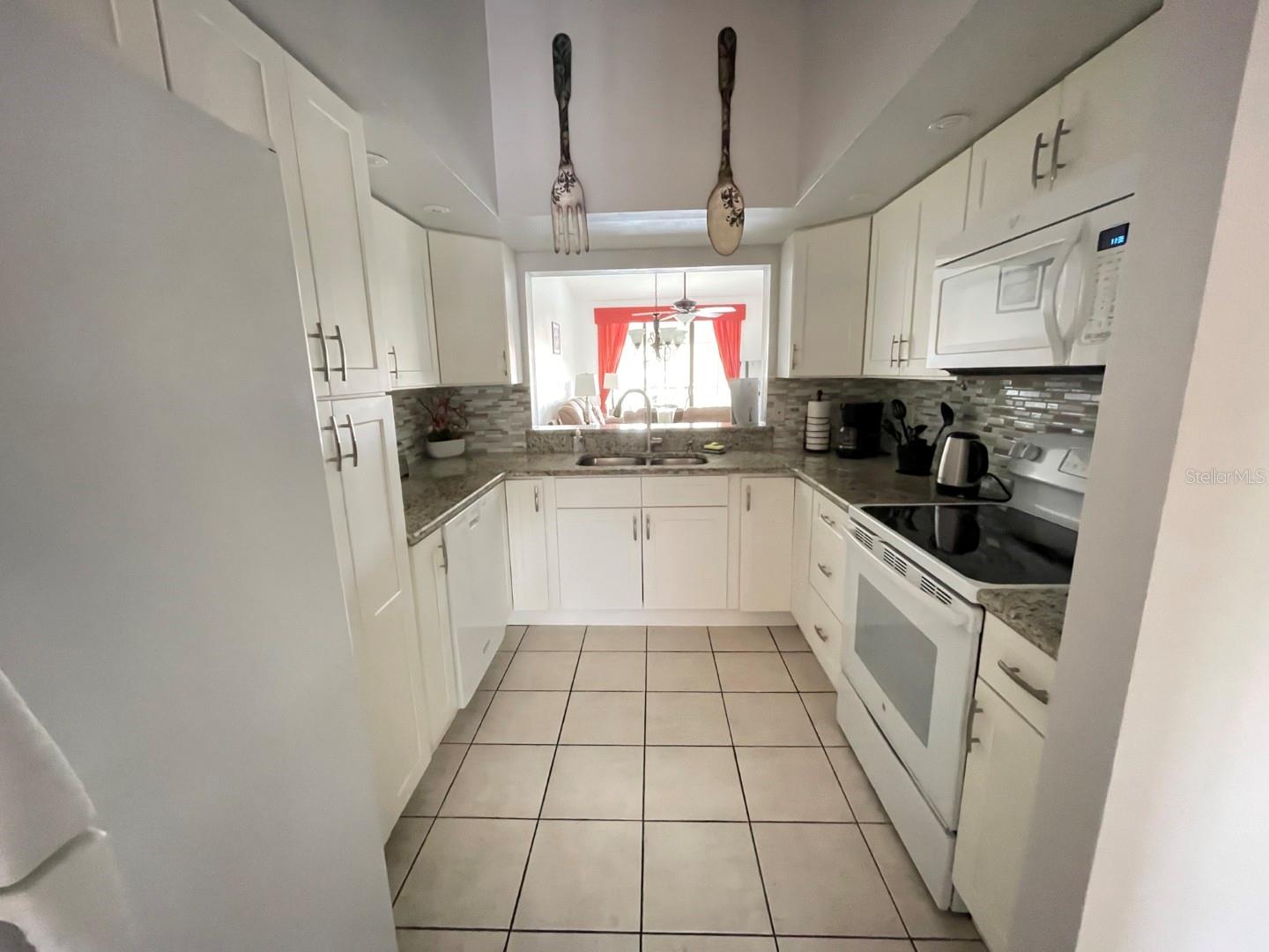 4325 46TH AVE W #202