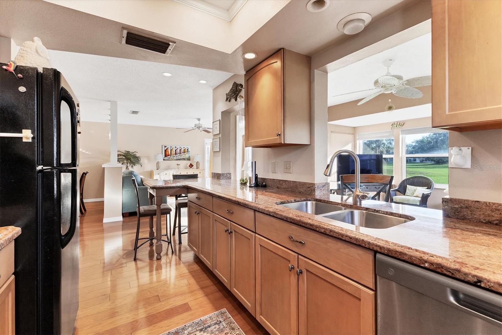 3960 OAKHURST BLVD #3106