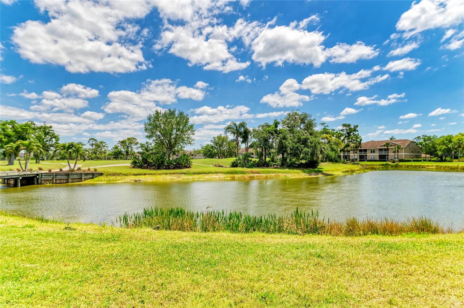 5320 HYLAND HILLS AVE #2214