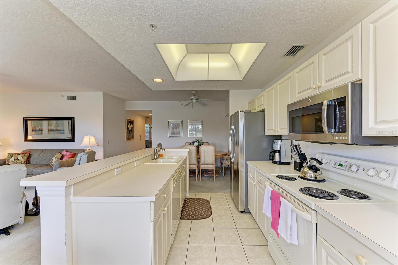 5320 HYLAND HILLS AVE #2214