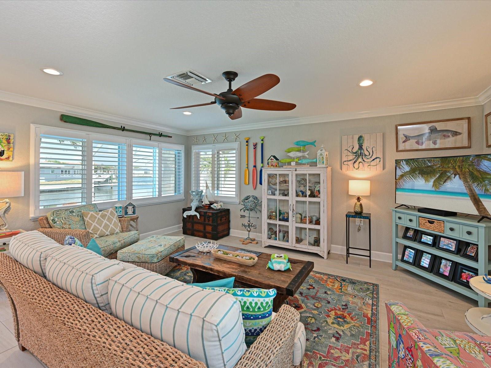 10016 SPOONBILL RD E