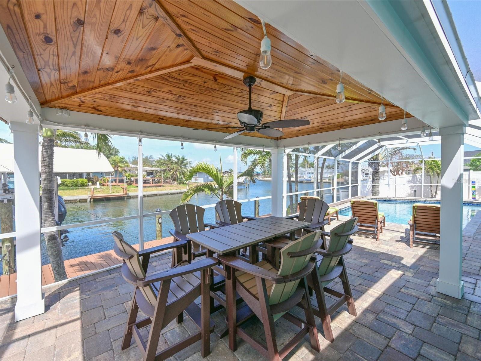 10016 SPOONBILL RD E