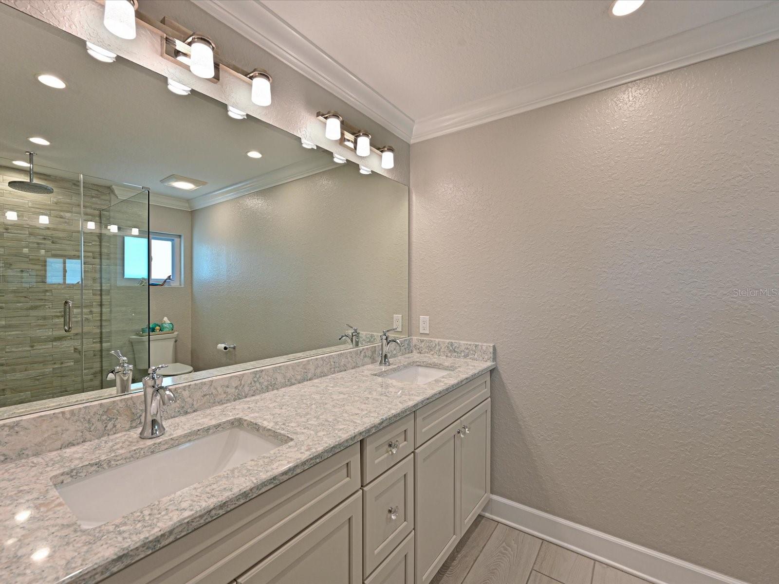 10016 SPOONBILL RD E