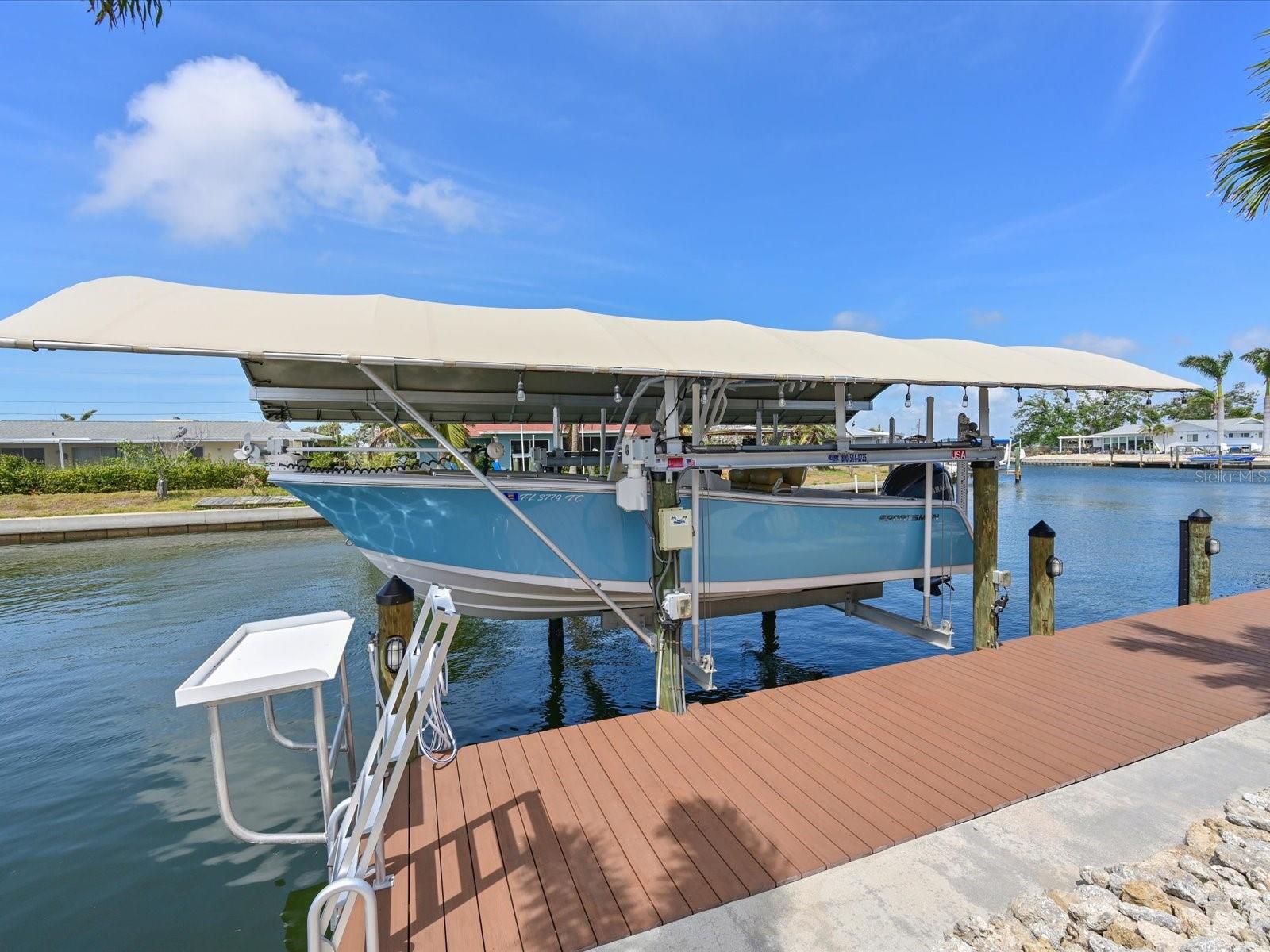 10016 SPOONBILL RD E