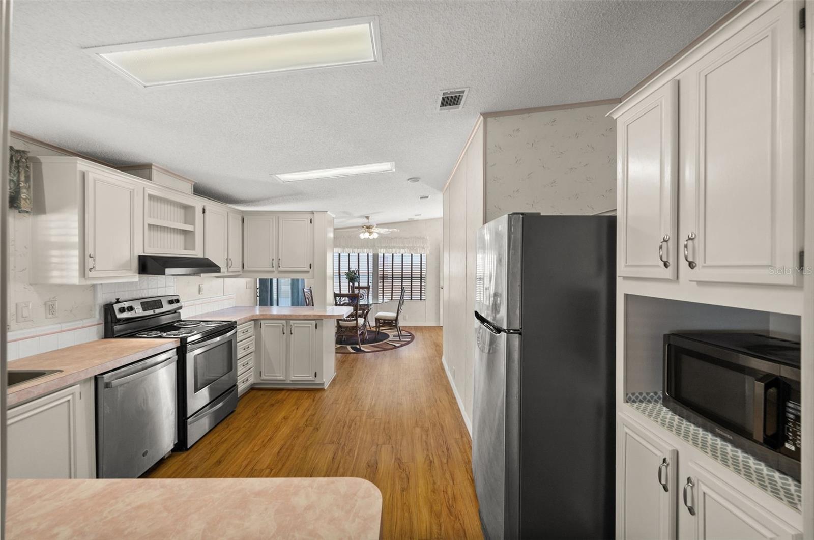 6710 36TH AVE E #283