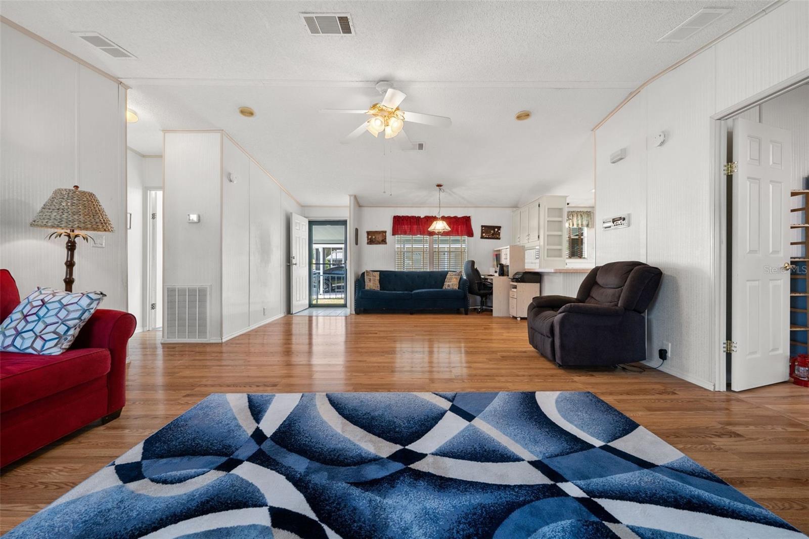 6710 36TH AVE E #283