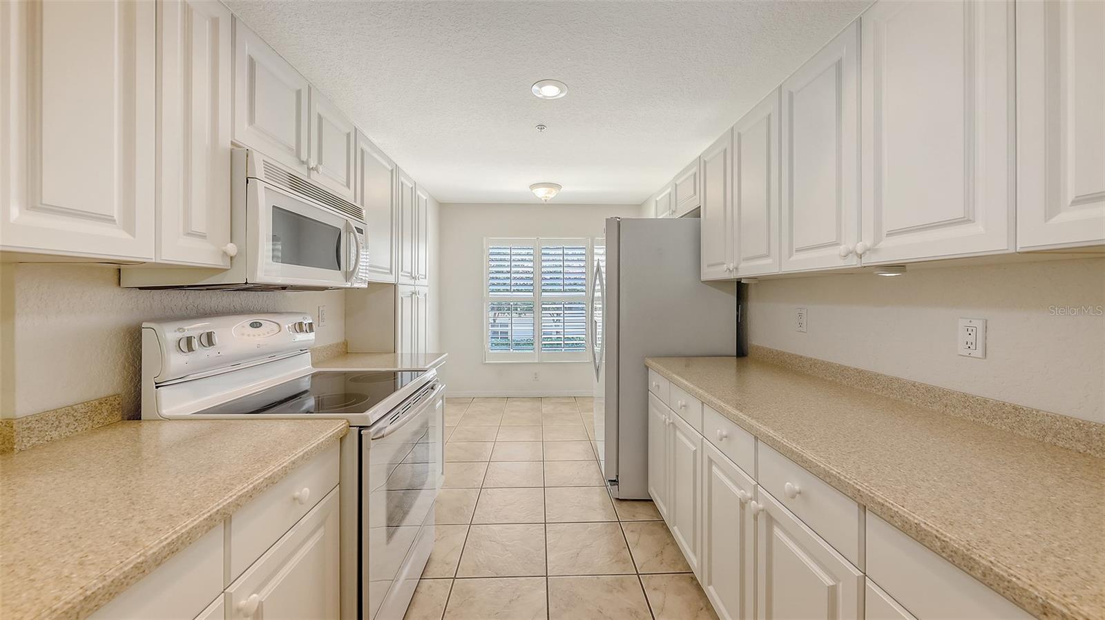 7632 MARSH ORCHID CIR #7632