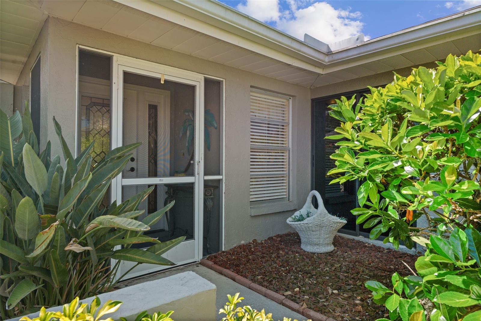 3921 CENTER GATE CIR #11