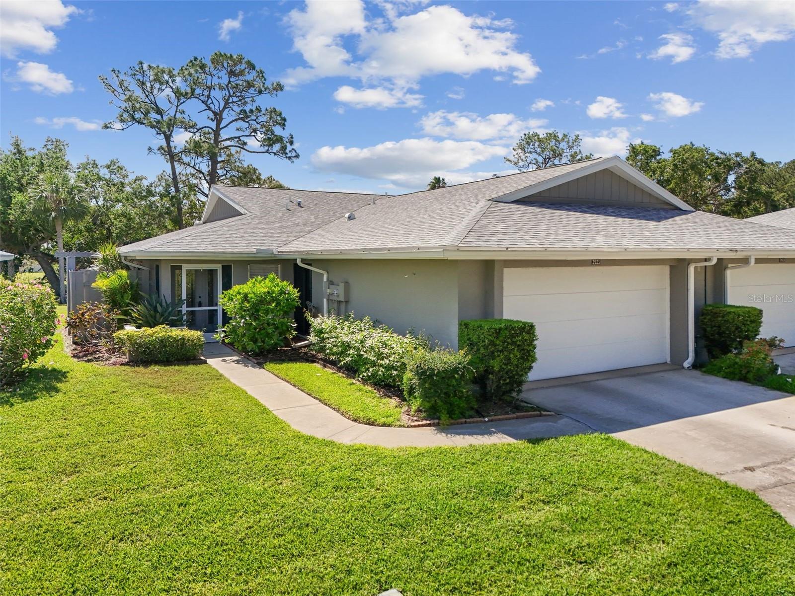 3921 CENTER GATE CIR #11