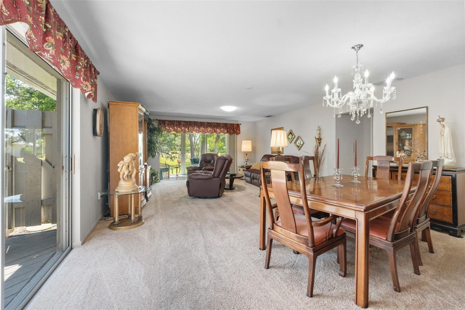 3921 CENTER GATE CIR #11