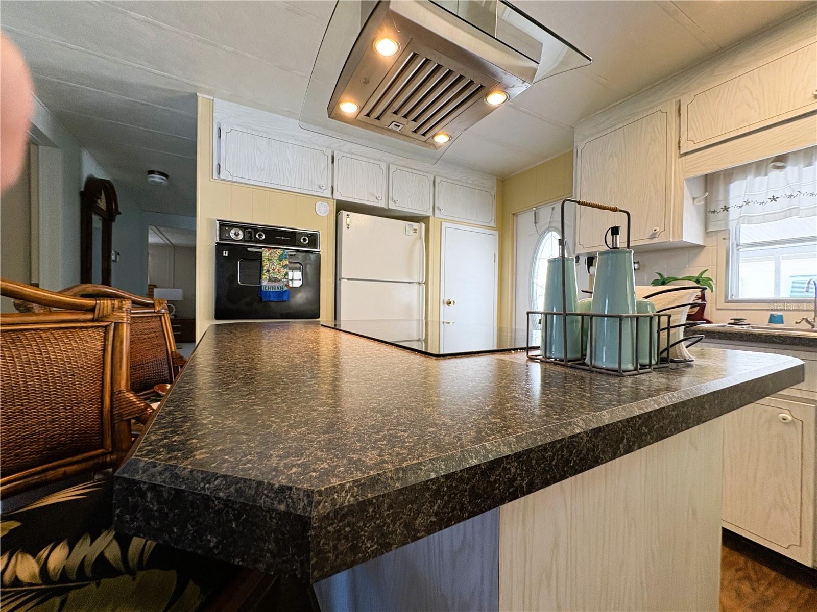 2107 PALMA SOLA BLVD #95