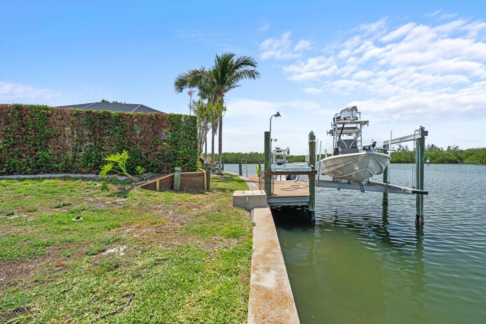 10432 SANDPIPER RD W