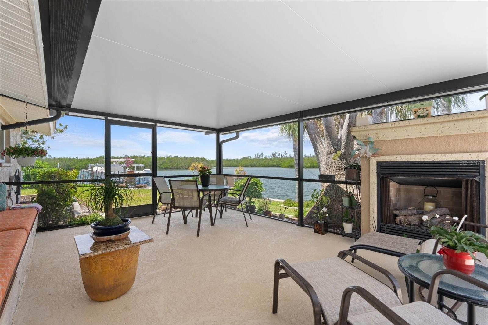 10432 SANDPIPER RD W