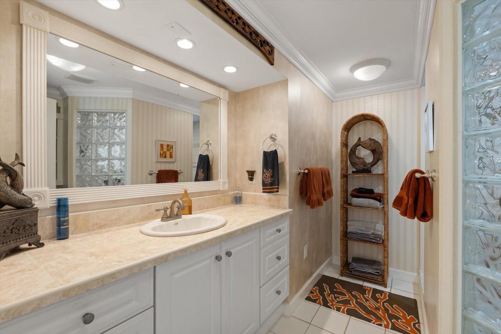 10432 SANDPIPER RD W