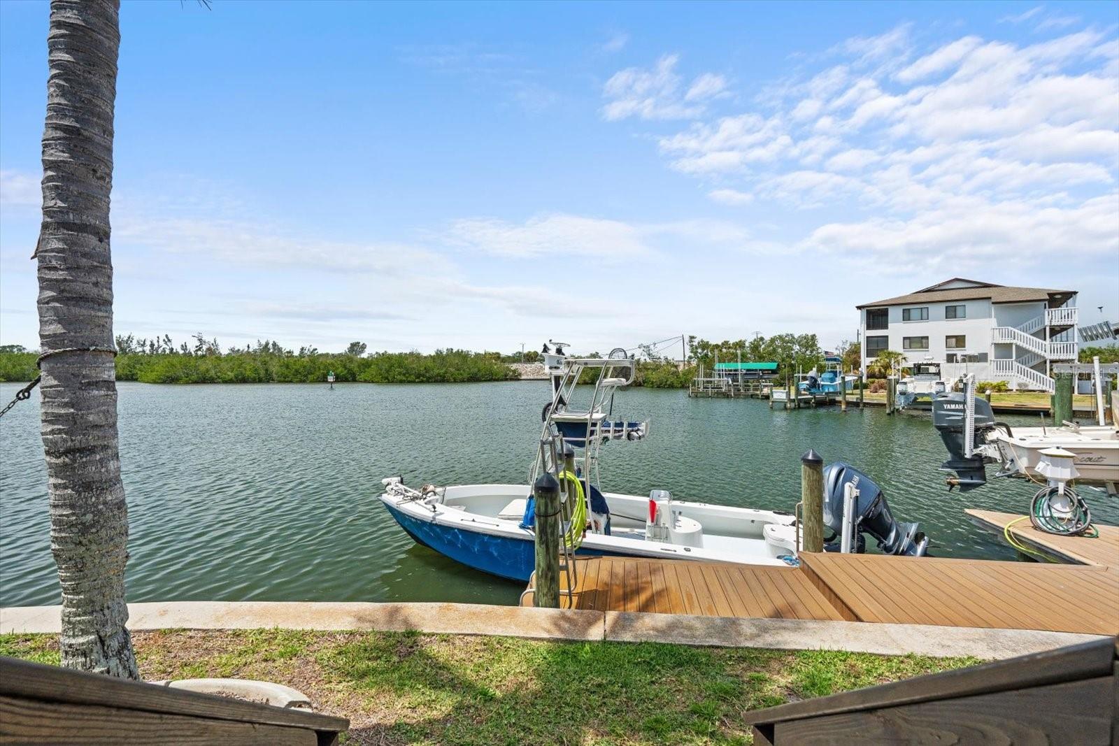 10432 SANDPIPER RD W