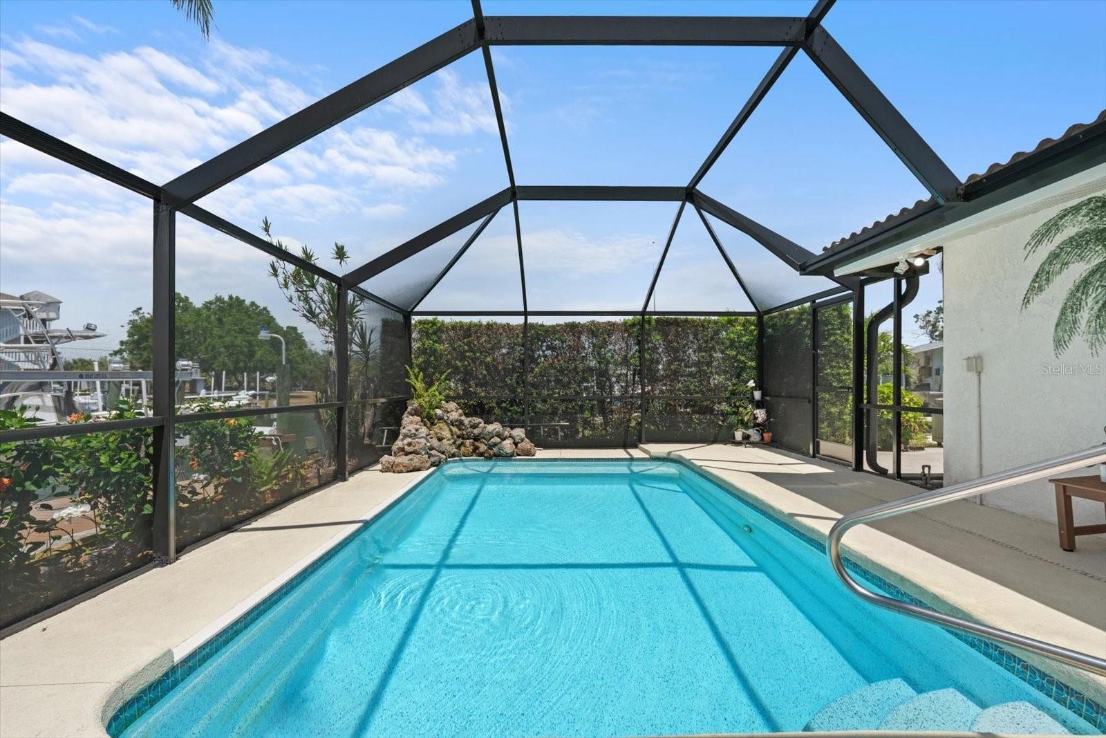 10432 SANDPIPER RD W