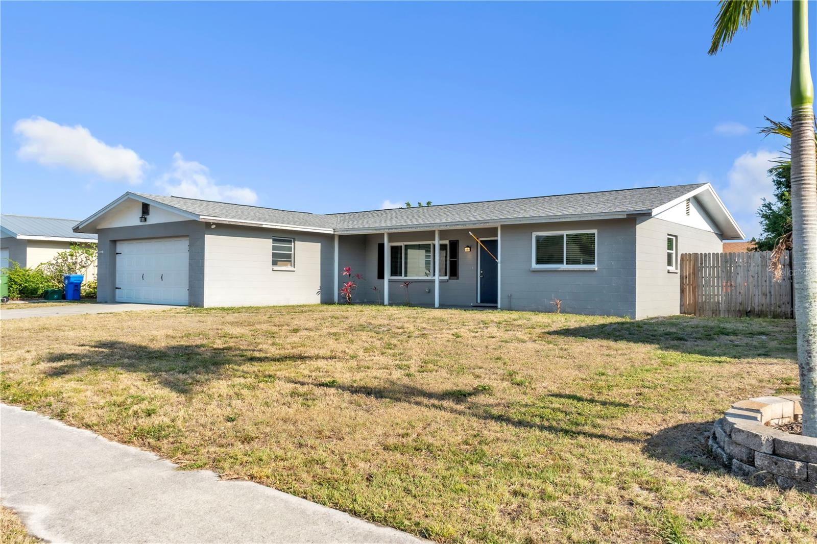 2705 20TH AVENUE DR W