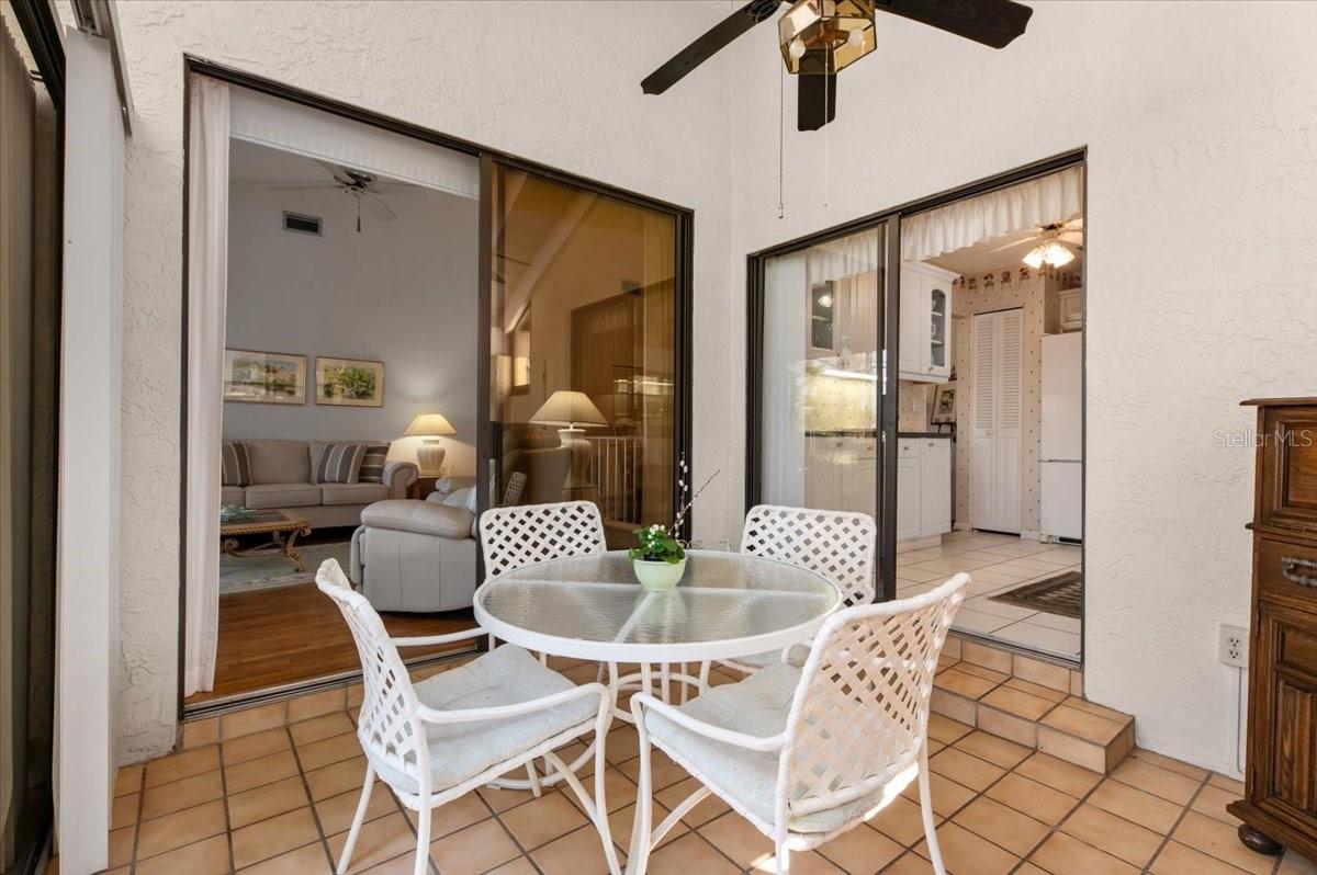 5336 HUNTINGWOOD CT #24