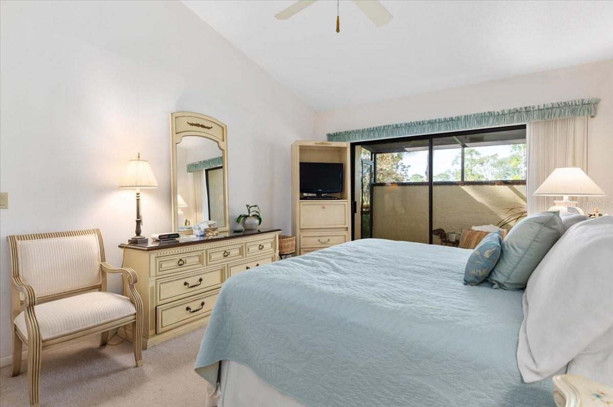 5336 HUNTINGWOOD CT #24