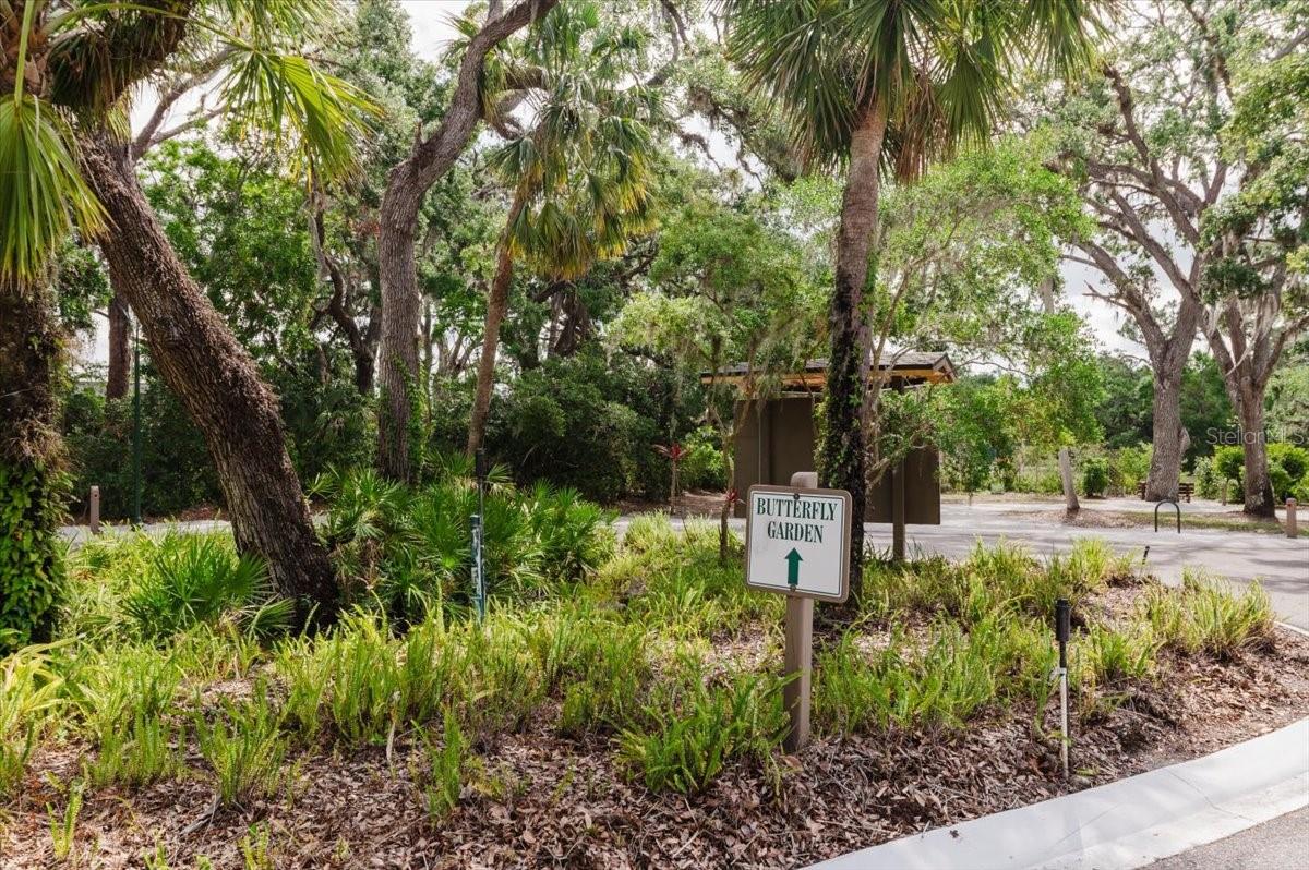 5336 HUNTINGWOOD CT #24