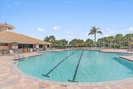 803 FAIRWAYCOVE LN #102