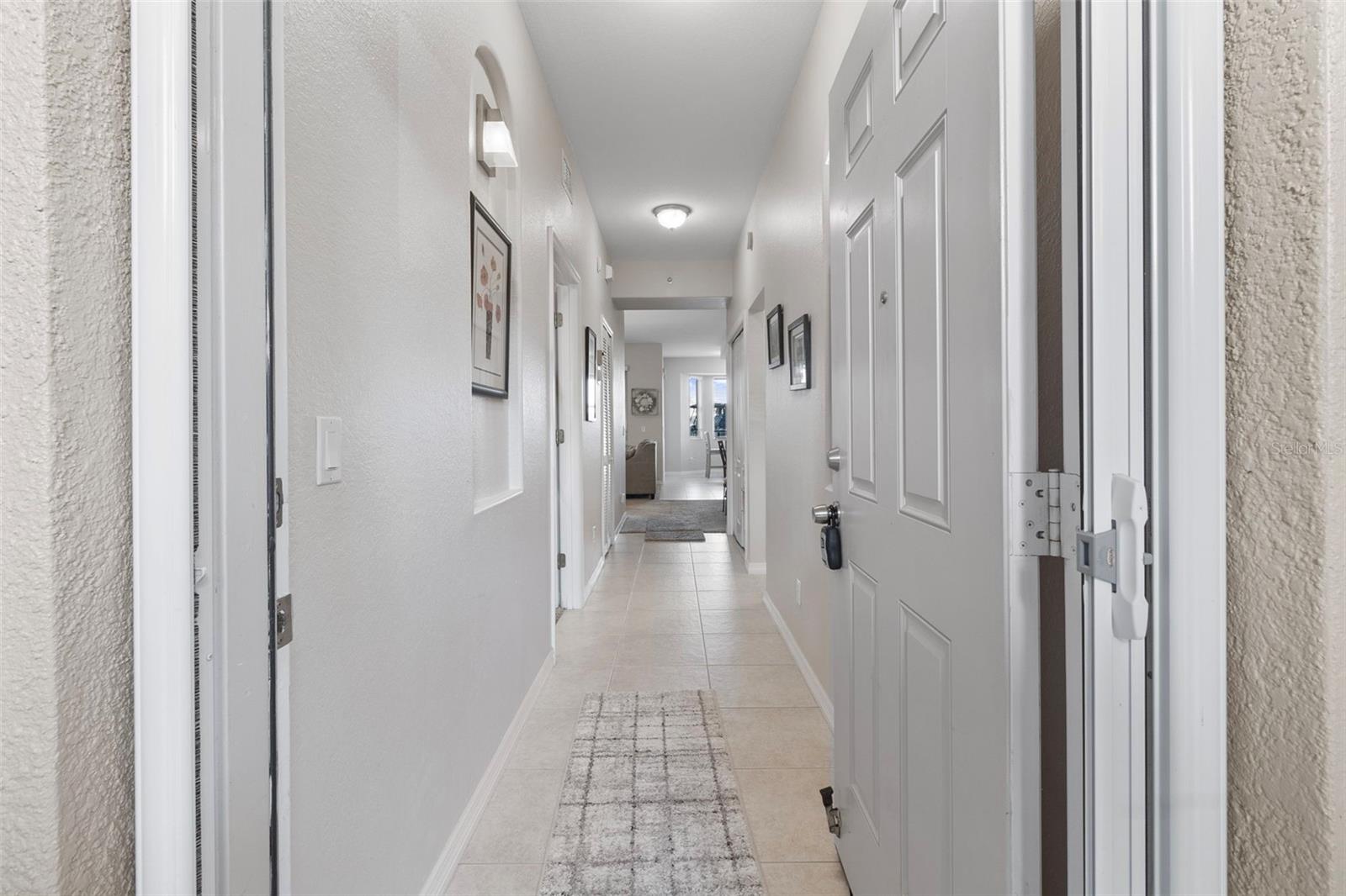 803 FAIRWAYCOVE LN #102