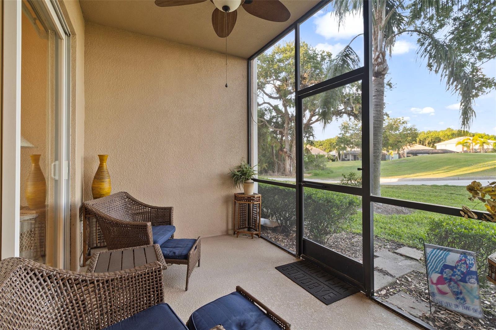 803 FAIRWAYCOVE LN #102